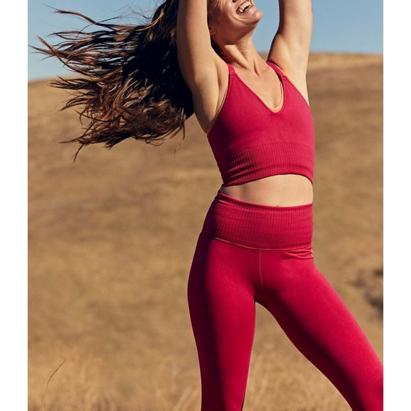 NWT FP Movement Good Karma Legging / Pomegranite - Picture 3 of 8